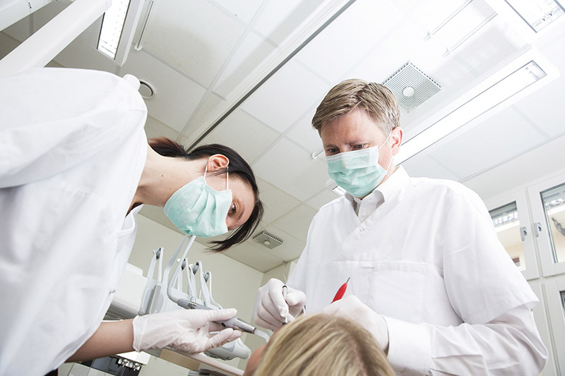 wisdom tooth extractions in airdrie