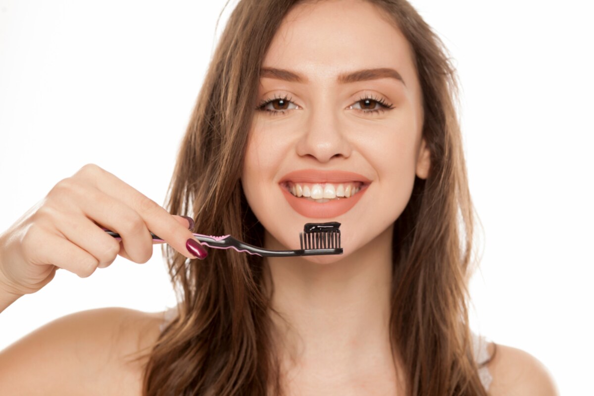 do charcoal toothpastes really work